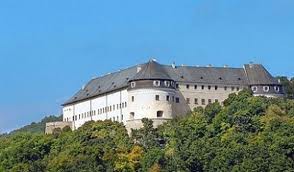 Hrad Červený Kameň